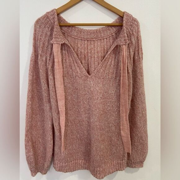 Lauren Conrad Long Sleeve Pink Fuzzy Sweater with Satin Back Bow Size Large - Picture 10 of 15